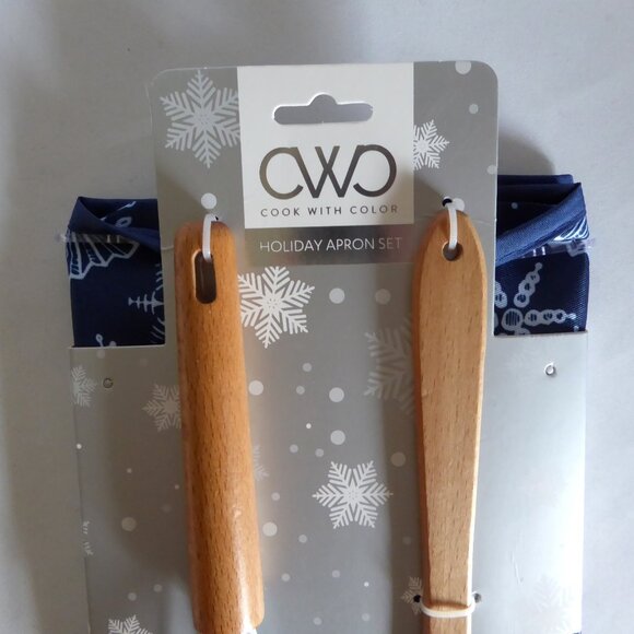 COOK WITH COLOR HOLIDAY SNOWFLAKE APRON WOOD HANDLED SPATULA WHISK SET (NEW) - Picture 3 of 8